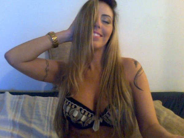 Vivi Dantas #DgyOWZKP
