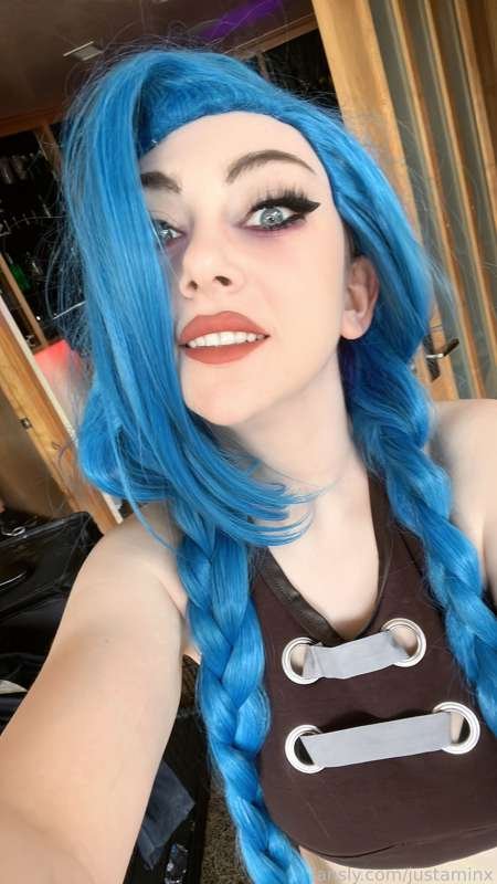 Streamer and celeb jerk off encouragement. Who are some other sluts who want you to jerk off #Xoi1rYnT