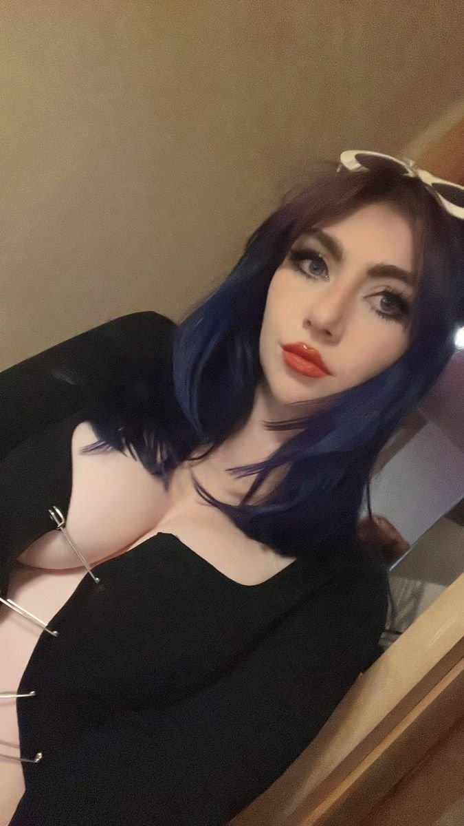 Streamer and celeb jerk off encouragement. Who are some other sluts who want you to jerk off #cFSCk3UU