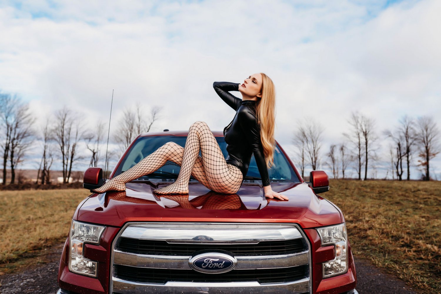 🅑🅞🅤🅓🅞🅘🅡 - Christine #0keglIbx