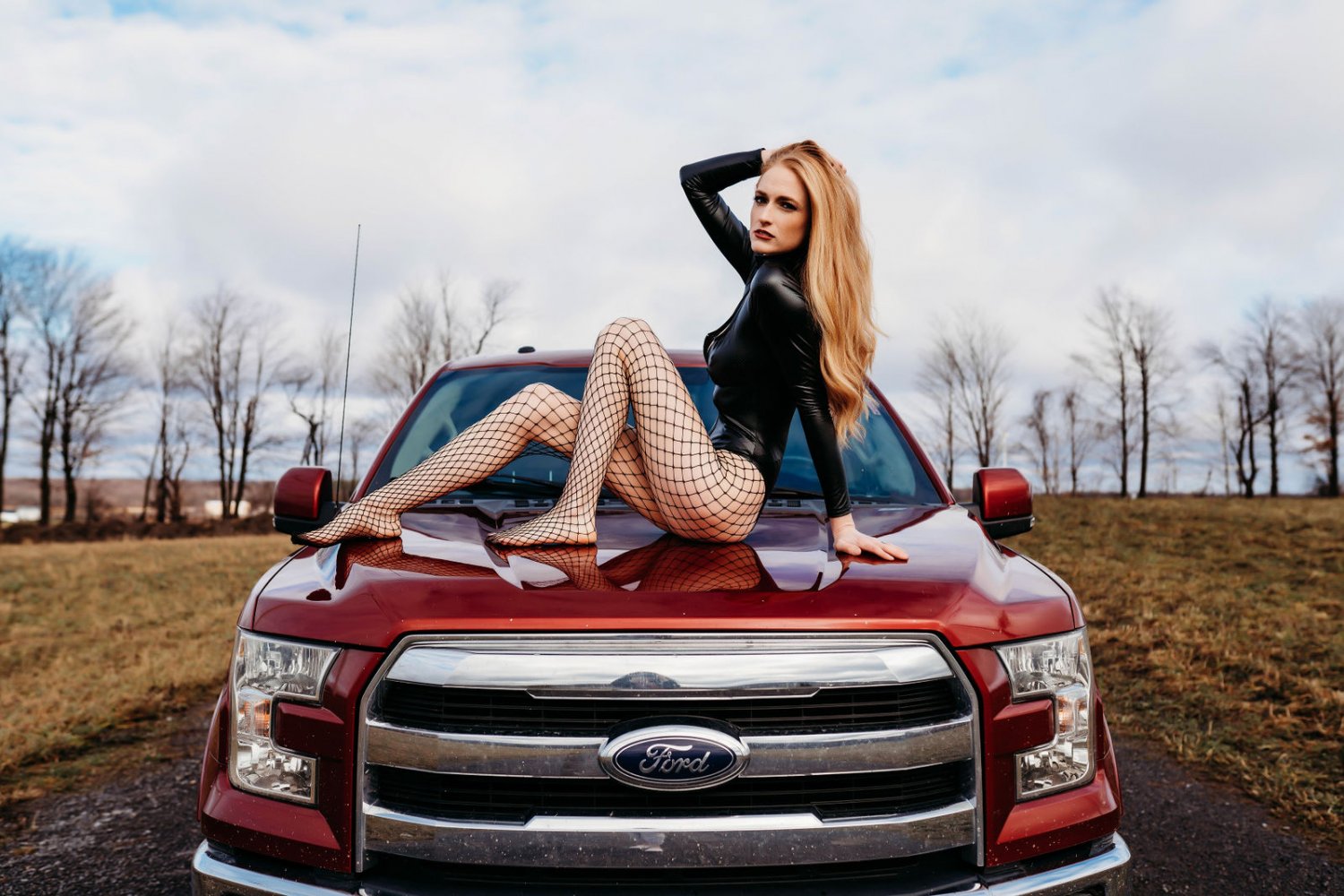 🅑🅞🅤🅓🅞🅘🅡 - Christine #Bh9VOPFn