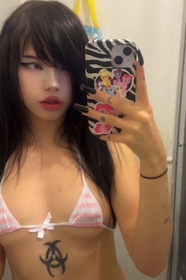 emo princess #s1k48aIG